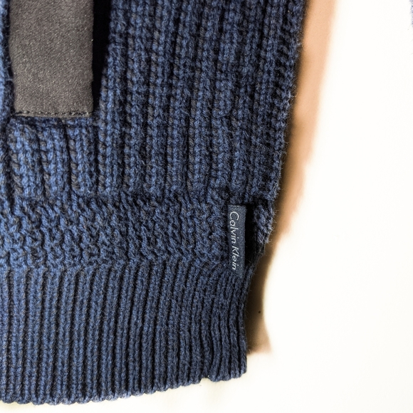 CALVIN KLEIN BLUE ZIP UP MEN'S SWEATER - Picture 5 of 8